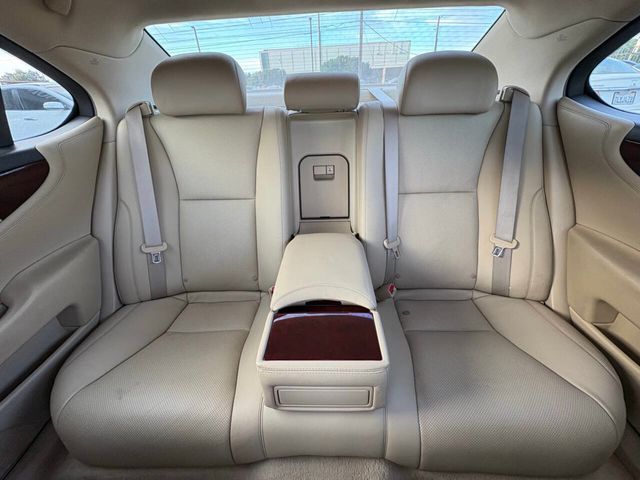 2009 Lexus LS 460 4dr Sedan RWD - 23005224 - 18