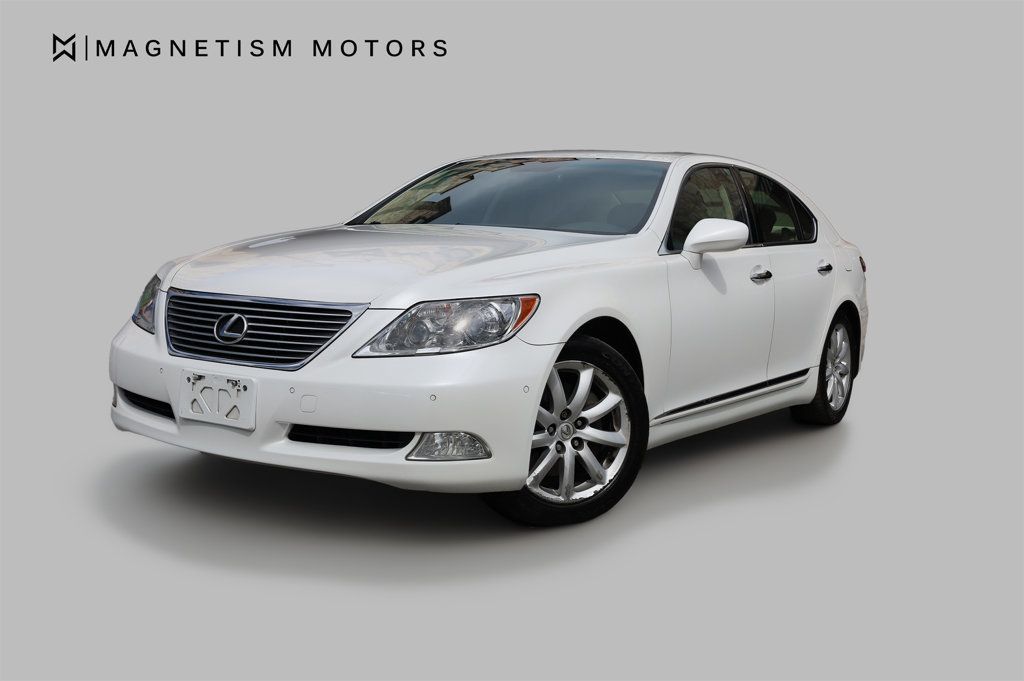 2009 Lexus LS 460 photo 2