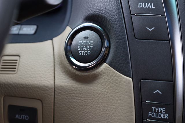 2009 Lexus LS 460 4dr Sedan RWD - 22928723 - 34