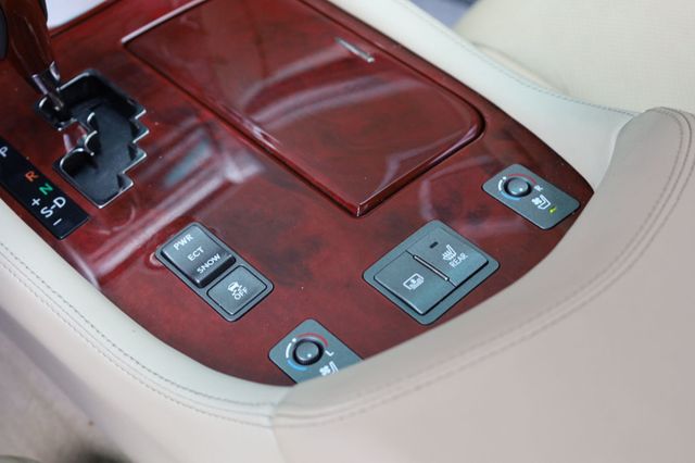 2009 Lexus LS 460 4dr Sedan RWD - 22928723 - 40