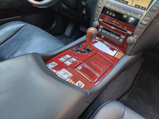 2009 Lexus LS 460 4dr Sedan RWD - 22096323 - 11