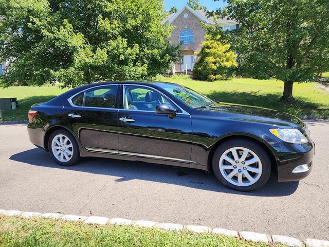 2009 Lexus LS 460 4dr Sedan RWD - 22096323 - 4