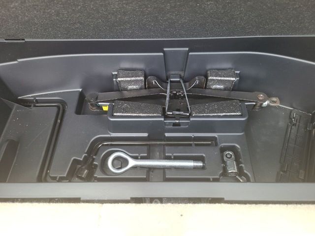 2009 Lexus RX 350 AWD 4dr - 21492742 - 19