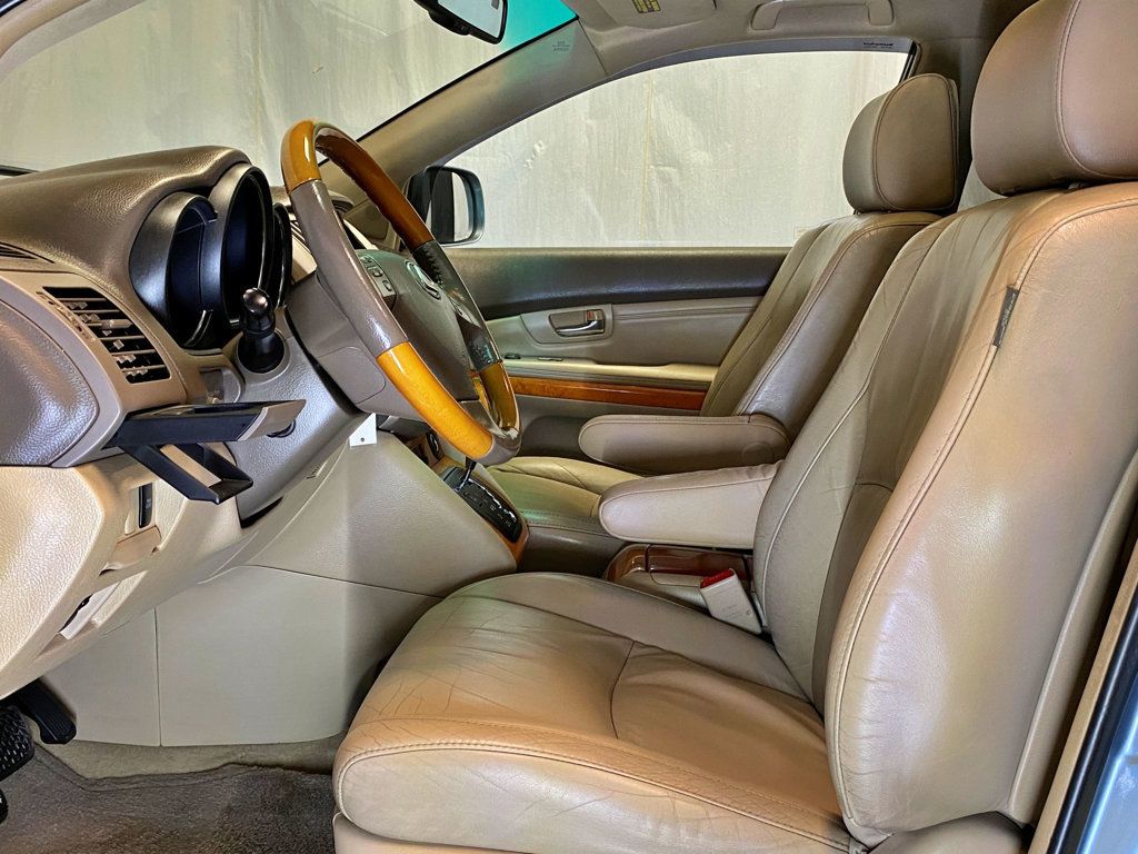 2009 Lexus RX 350 AWD 4dr - 23001982 - 16