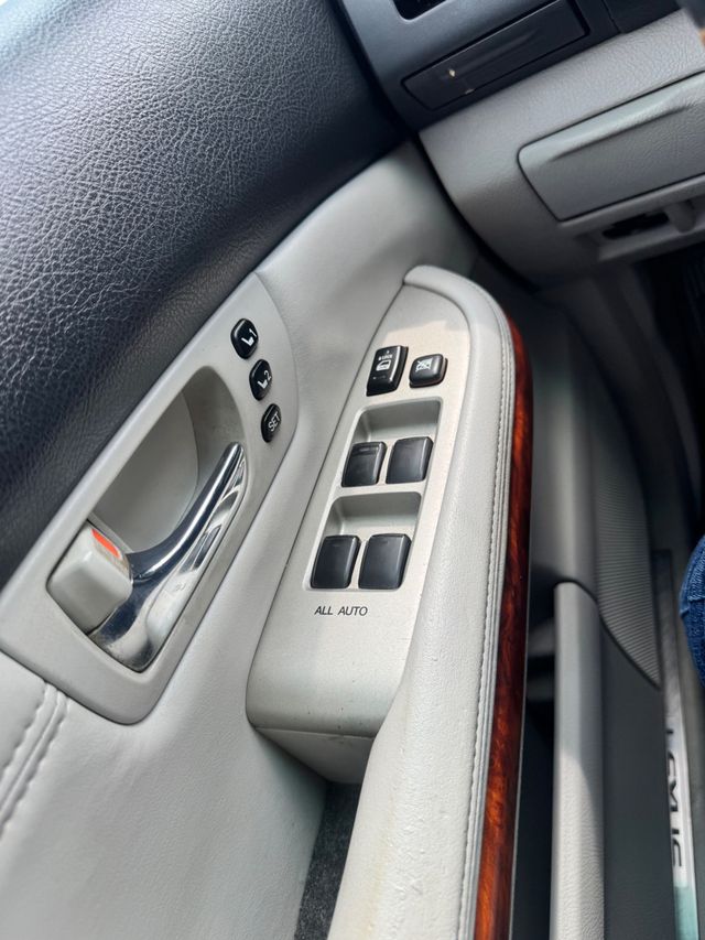 2009 Lexus RX 350 FWD 4dr - 23069827 - 10