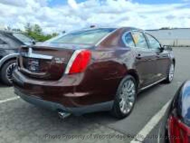 2009 Lincoln MKS 4dr Sedan AWD - 23069318 - 3