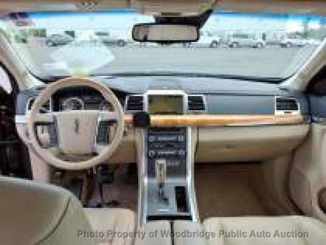 2009 Lincoln MKS 4dr Sedan AWD - 23069318 - 5