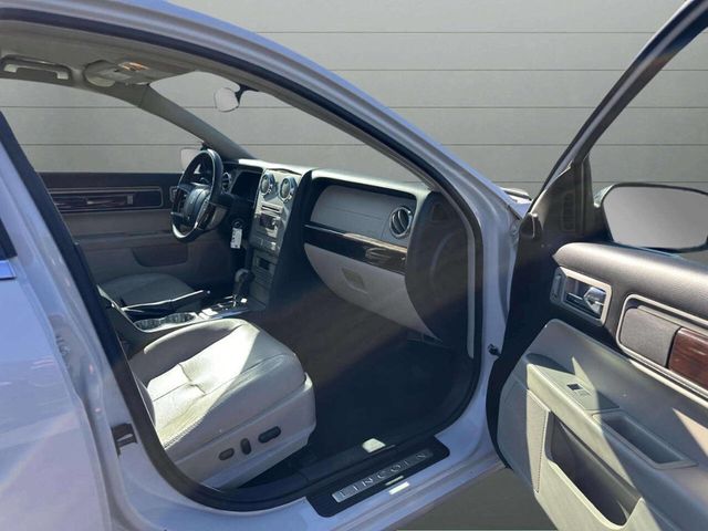 2009 Lincoln MKZ 4dr Sedan FWD - 22943699 - 17