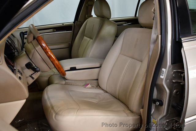 2009 Lincoln Town Car 4dr Sedan Signature Limited - 22677870 - 5
