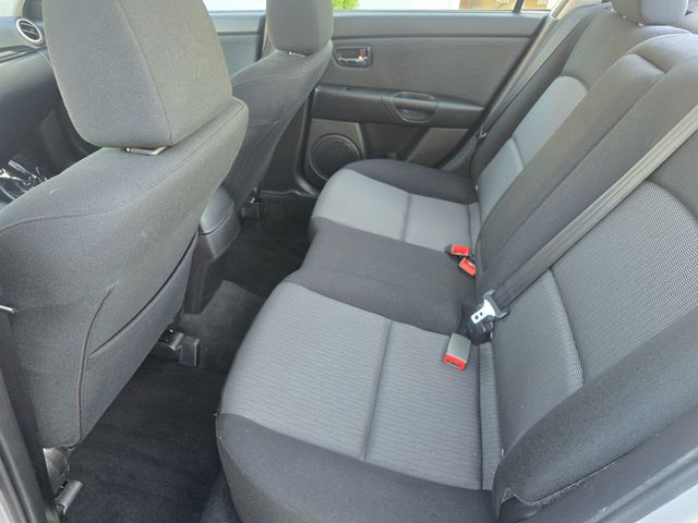 2009 Mazda Mazda3 4dr Sedan Automatic i Touring Value - 23068882 - 10