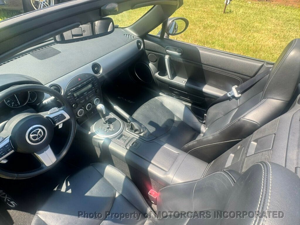 2009 Mazda MX-5 Miata 2dr Convertible Automatic Touring - 23062090 - 17