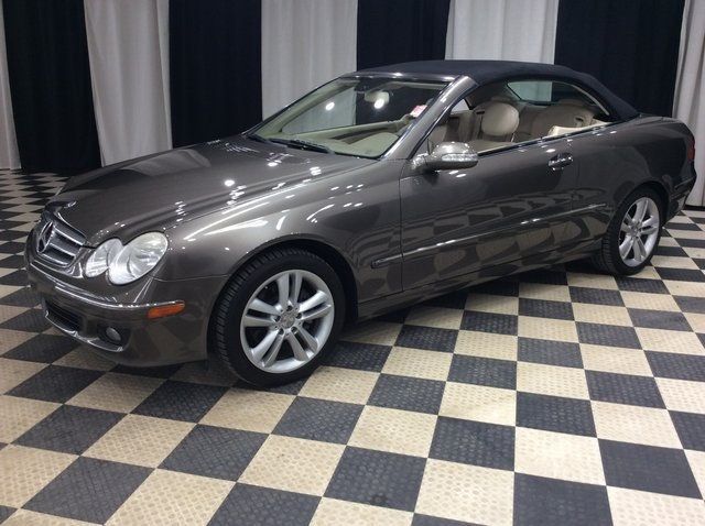 2009 Mercedes-Benz CLK CLK350 2dr Cabriolet 3.5L - 22764398 - 2