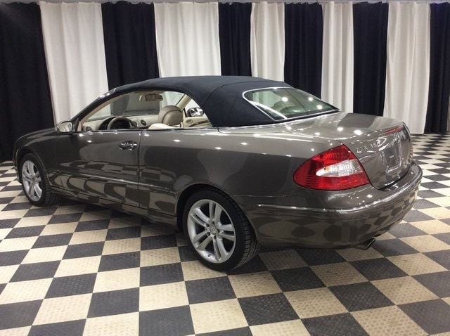 2009 Mercedes-Benz CLK CLK350 2dr Cabriolet 3.5L - 22764398 - 3