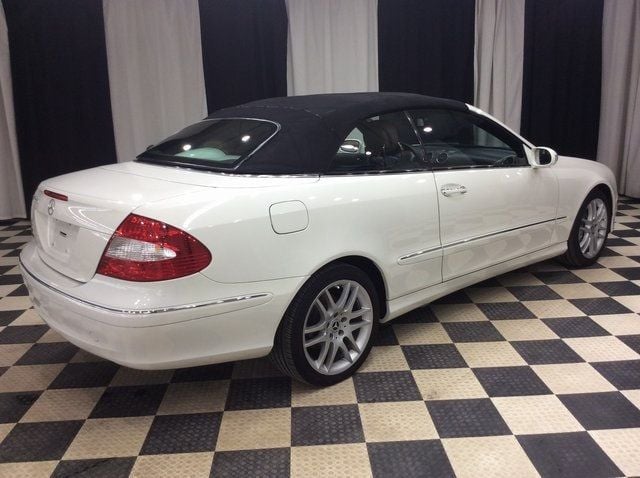 2009 Mercedes-Benz CLK CLK350 2dr Cabriolet 3.5L - 22766907 - 5