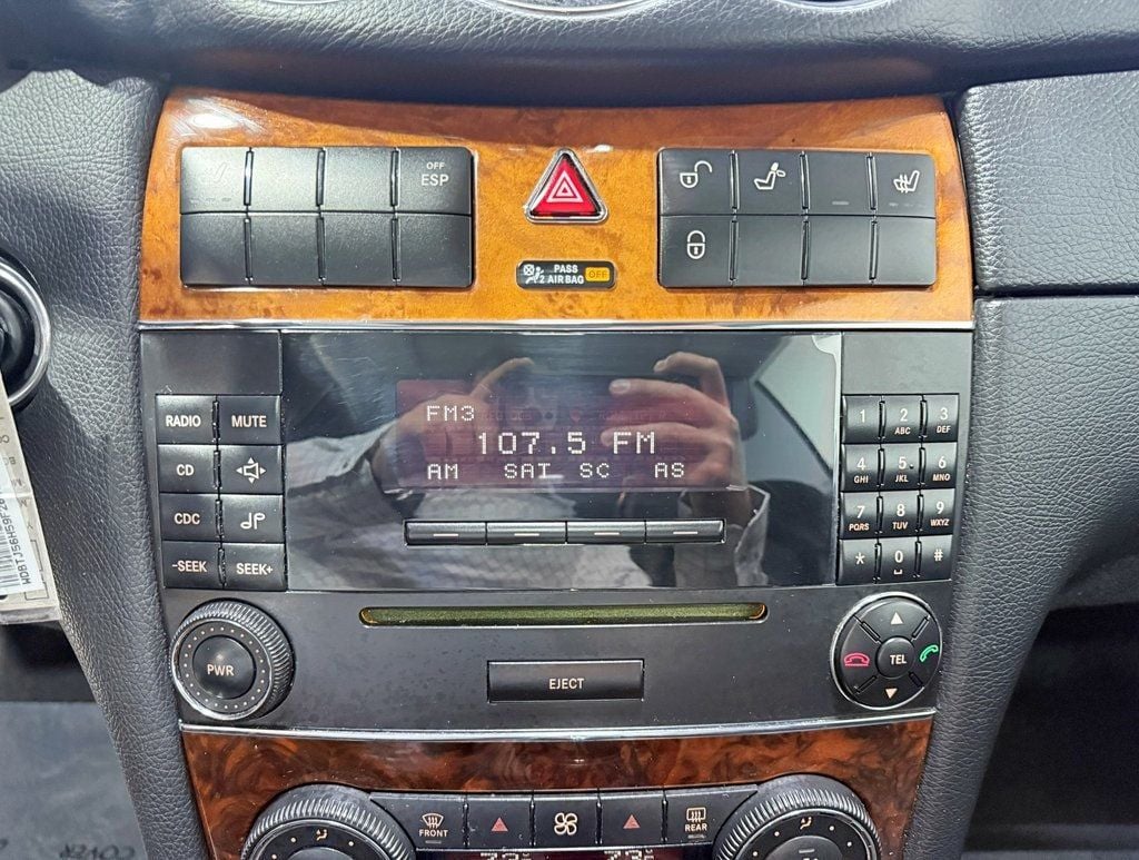 2009 Mercedes-Benz CLK CLK350 2dr Coupe 3.5L - 22945731 - 16