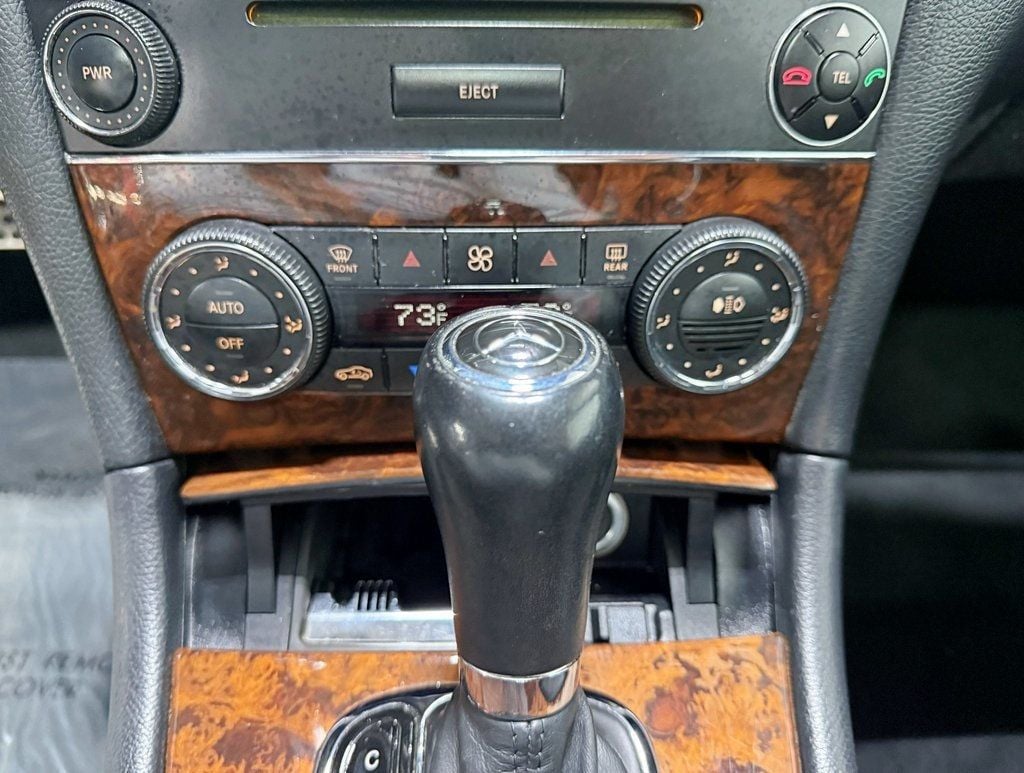 2009 Mercedes-Benz CLK CLK350 2dr Coupe 3.5L - 22945731 - 17