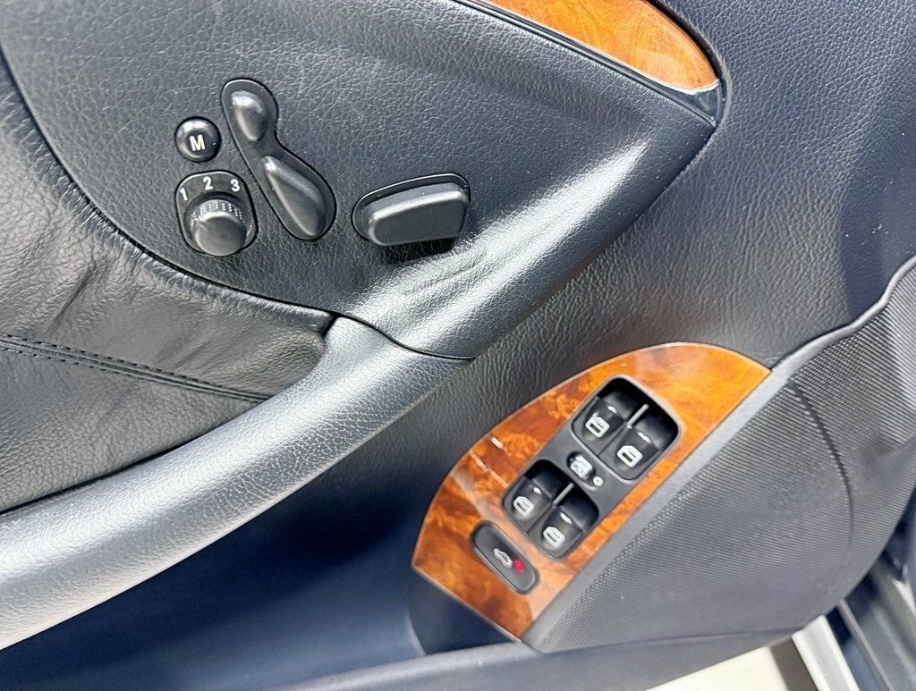 2009 Mercedes-Benz CLK CLK350 2dr Coupe 3.5L - 22945731 - 27