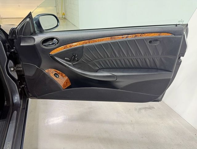 2009 Mercedes-Benz CLK CLK350 2dr Coupe 3.5L - 22945731 - 34