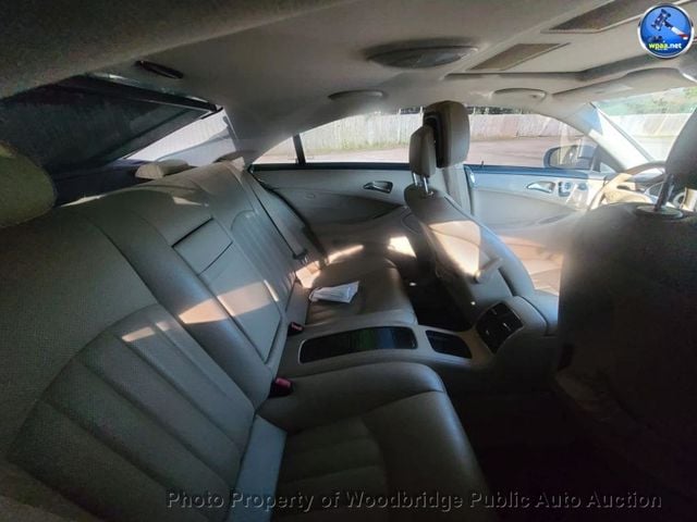2009 Mercedes-Benz CLS CLS550 4dr Coupe 5.5L - 23036389 - 9
