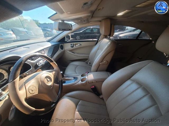 2009 Mercedes-Benz CLS CLS550 4dr Coupe 5.5L - 23036389 - 7