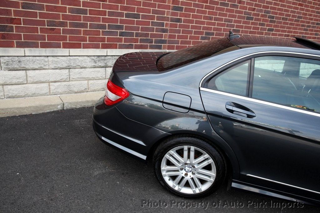 2009 Mercedes Benz C 300 Sedan Sport 4MATIC photo 13