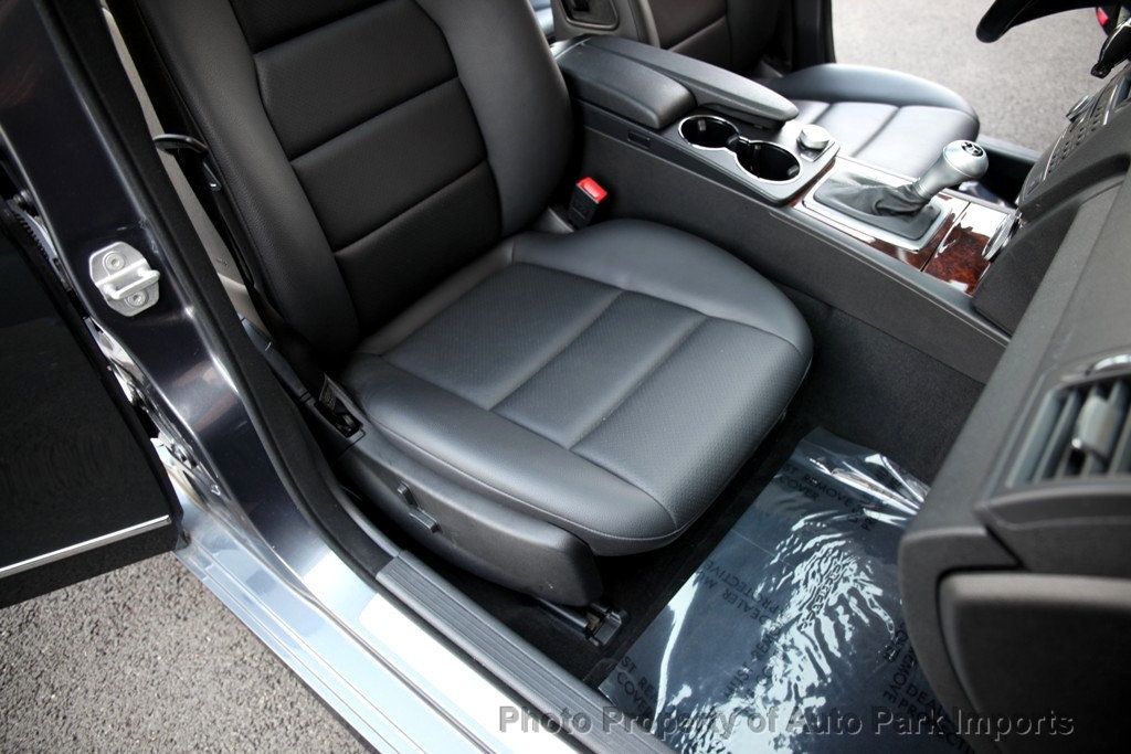 2009 Mercedes Benz C 300 Sedan Sport 4MATIC photo 31