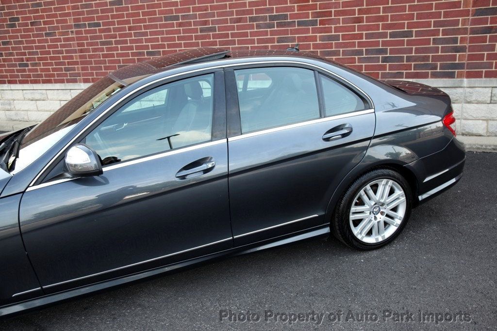 2009 Mercedes Benz C 300 Sedan Sport 4MATIC photo 4