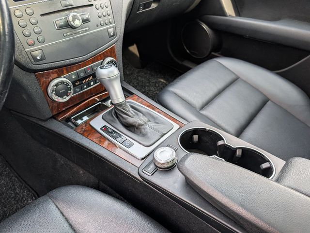 2009 Mercedes-Benz C-Class C300 4dr Sedan 3.0L Sport 4MATIC - 23073216 - 19