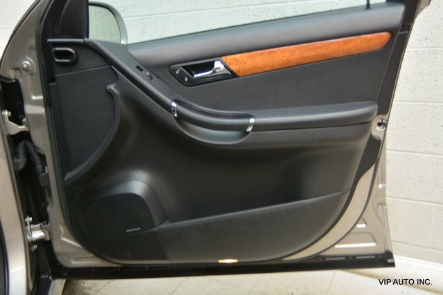 2009 Mercedes-Benz R-Class R320 4MATIC 4dr 3.0L BlueTEC - 22989247 - 7