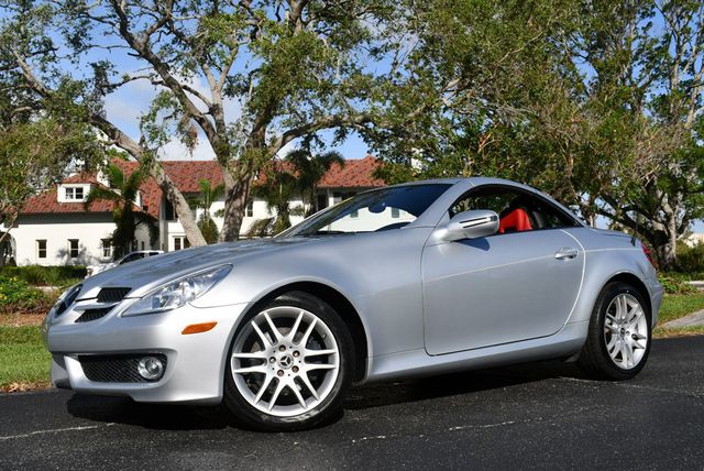 2009 Mercedes-Benz SLK SLK300 2 Door Roadster W/P1 and Multimedia Packages - 22646058 - 1