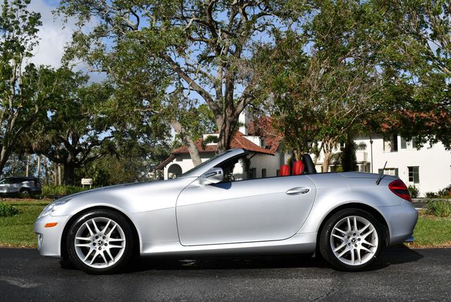 2009 Mercedes-Benz SLK SLK300 2 Door Roadster W/P1 and Multimedia Packages - 22646058 - 2