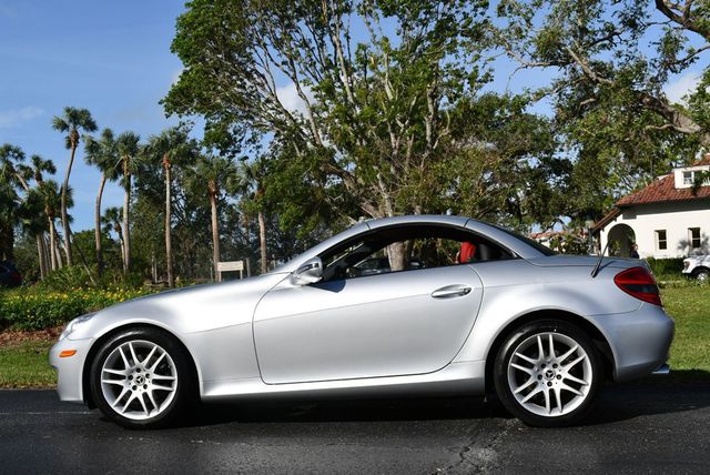 2009 Mercedes-Benz SLK SLK300 2 Door Roadster W/P1 and Multimedia Packages - 22646058 - 29