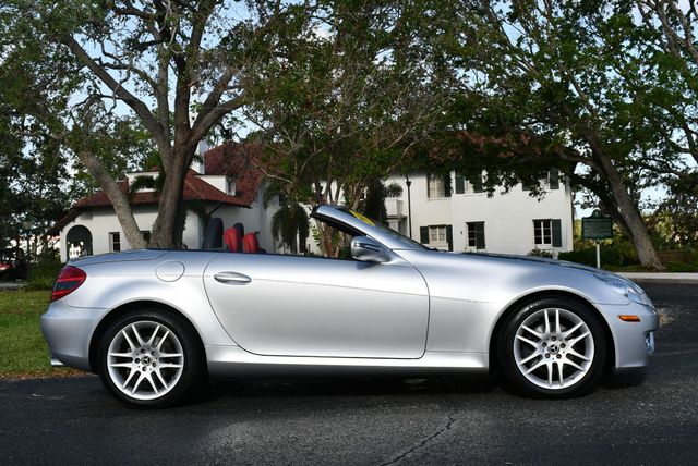 2009 Mercedes-Benz SLK SLK300 2 Door Roadster W/P1 and Multimedia Packages - 22646058 - 36