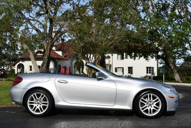 2009 Mercedes-Benz SLK SLK300 2 Door Roadster W/P1 and Multimedia Packages - 22646058 - 37