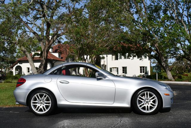 2009 Mercedes-Benz SLK SLK300 2 Door Roadster W/P1 and Multimedia Packages - 22646058 - 42