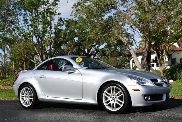 2009 Mercedes-Benz SLK SLK300 2 Door Roadster W/P1 and Multimedia Packages - 22646058 - 45
