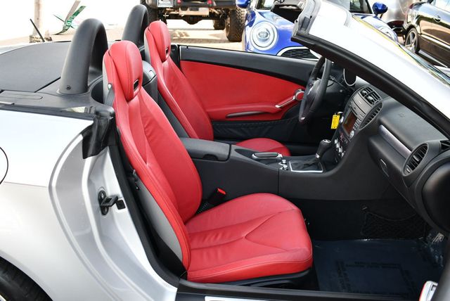 2009 Mercedes-Benz SLK SLK300 2 Door Roadster W/P1 and Multimedia Packages - 22646058 - 55