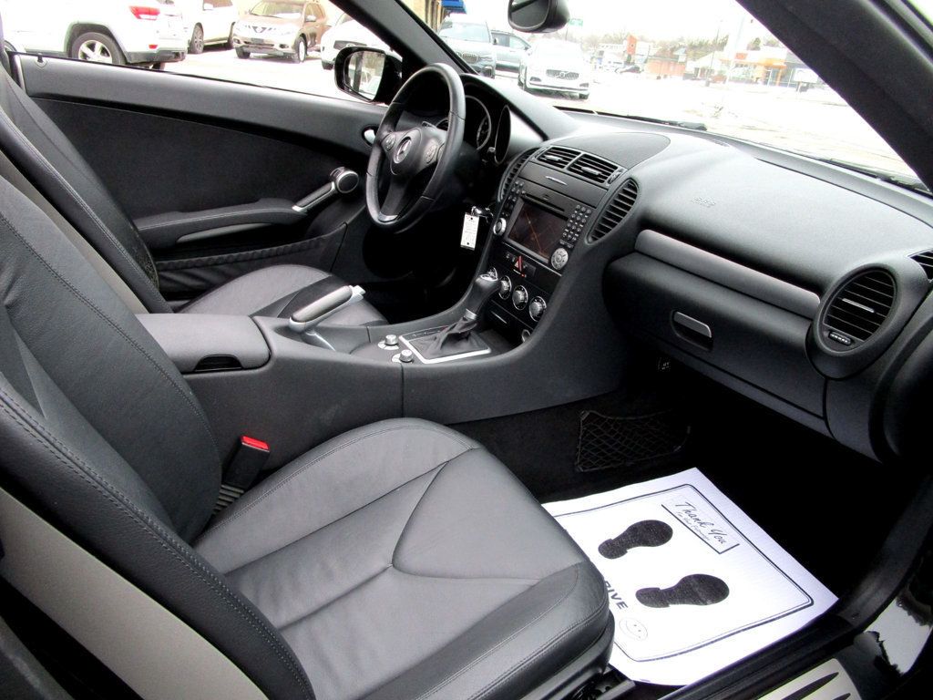 2009 Mercedes-Benz SLK SLK300 2dr Roadster 3.0L - 22980882 - 13