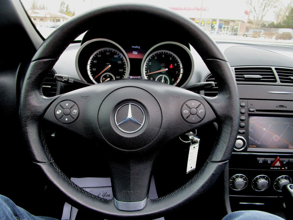 2009 Mercedes-Benz SLK SLK300 2dr Roadster 3.0L - 22980882 - 16