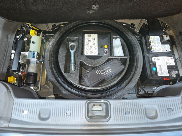 2009 Mercedes-Benz SL-Class SL550 2dr Roadster 5.5L V8 - 22974820 - 38