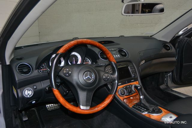 2009 Mercedes-Benz SL-Class SL550 2dr Roadster 5.5L V8 - 22976407 - 12