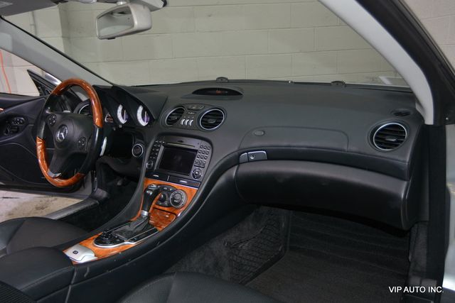 2009 Mercedes-Benz SL-Class SL550 2dr Roadster 5.5L V8 - 22976407 - 13