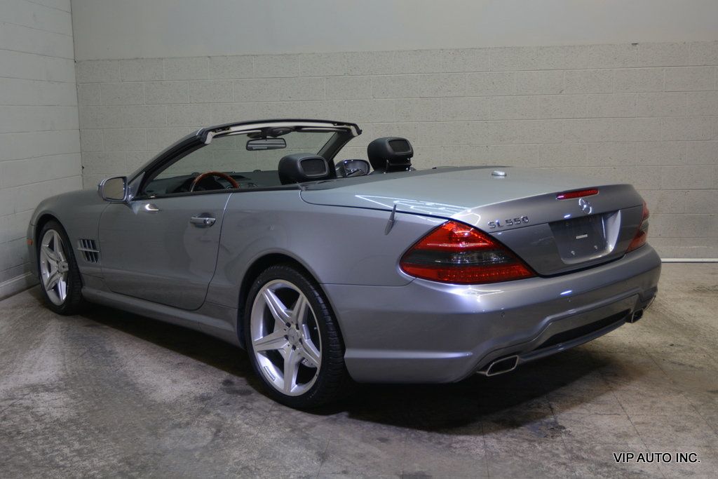2009 Mercedes-Benz SL-Class SL550 2dr Roadster 5.5L V8 - 22976407 - 24
