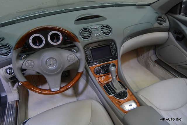 2009 Mercedes-Benz SL-Class SL550 2dr Roadster 5.5L V8 - 23069481 - 26