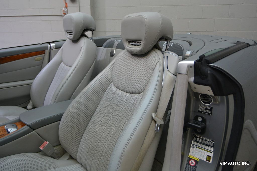 2009 Mercedes-Benz SL-Class SL550 2dr Roadster 5.5L V8 - 23069481 - 31