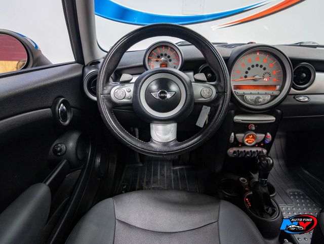 2009 MINI Cooper Clubman PAN SUNROOF, HEATED SEATS, PREMIUM PKG, TRACTION CONTROL - 22994755 - 12