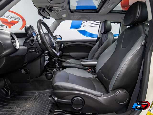 2009 MINI Cooper Clubman PAN SUNROOF, HEATED SEATS, PREMIUM PKG, TRACTION CONTROL - 22994755 - 14