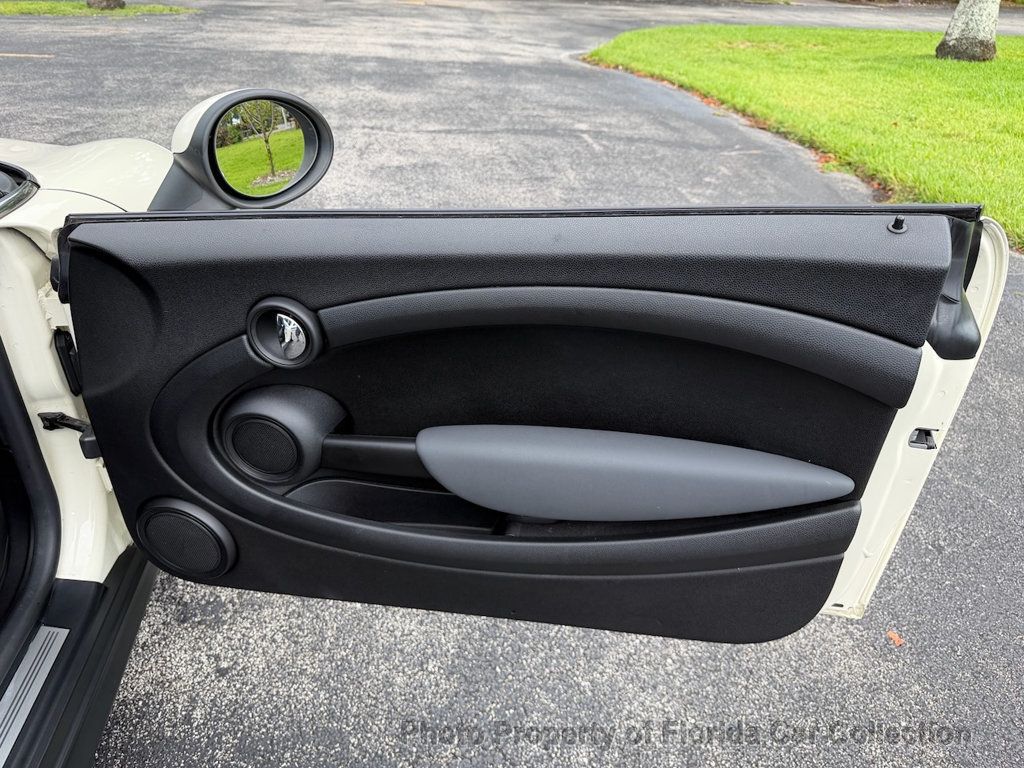2009 MINI Cooper Hardtop 2 Door  - 23044525 - 33