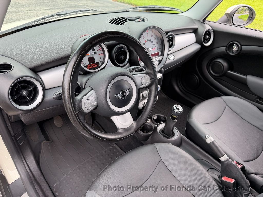 2009 MINI Cooper Hardtop 2 Door  - 23044525 - 36