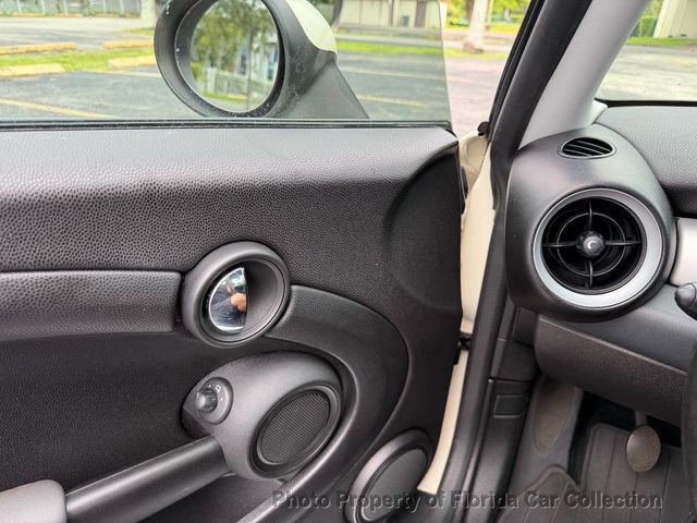 2009 MINI Cooper Hardtop 2 Door  - 23044525 - 46